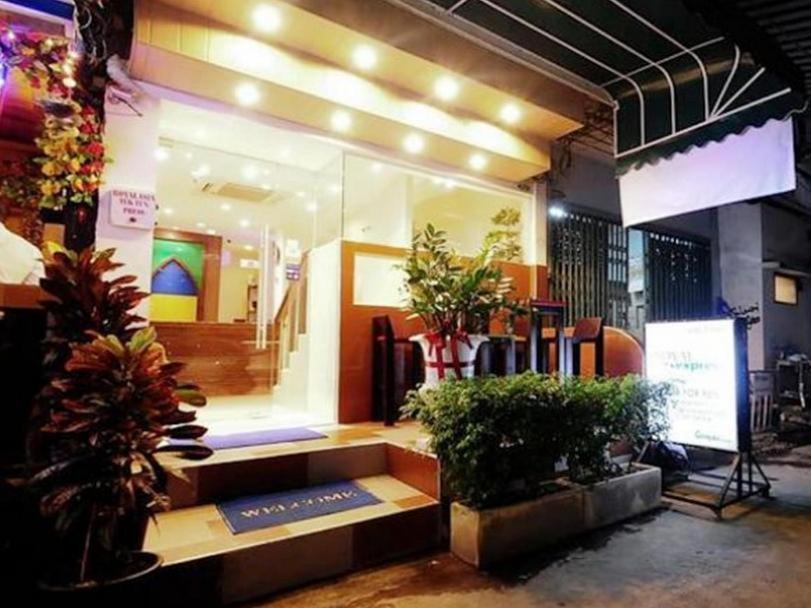Royal Express Penginapan